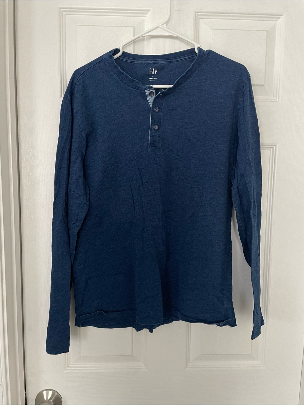GAP Men's Dark Blue Long-Sleeve Henley